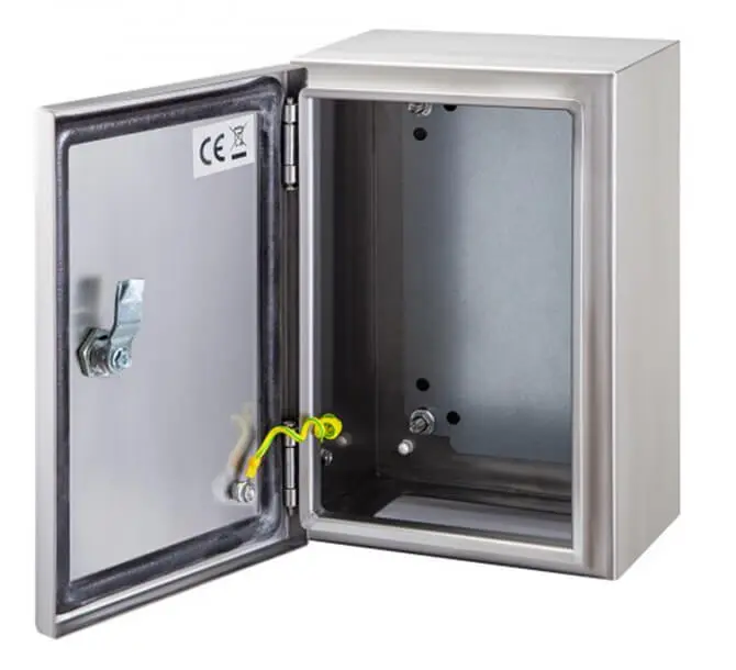 Remcor-Spulen linien in der Verarbeitung von elektrischen Schränken