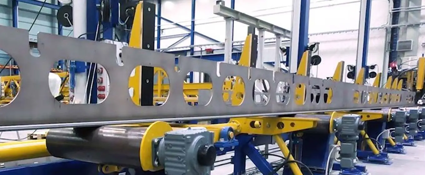 Laser-Maschine in der Schiffbau industrie