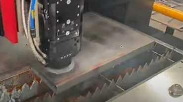 12kw Hochleistungs-Faserlaser-Schneide maschine von der Remcor-Technologie mit kleinem Loch bis hin zu dicktem Material