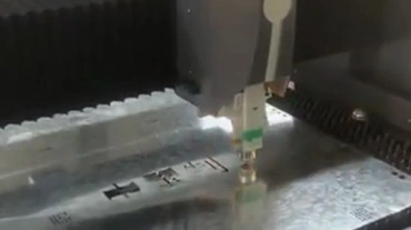 CNC-Faserlaser-Schneide maschine Remcor Wirtschaft licher Typ 1000W-2000W