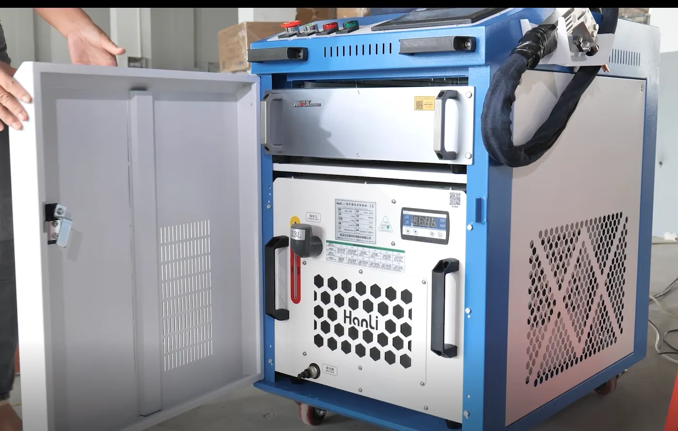 Wie viel kostet eine Laser-Reinigungs maschine? | Handheld, Luftkühlung und Wasser kühlung Laser Reiniger Preis leitfaden